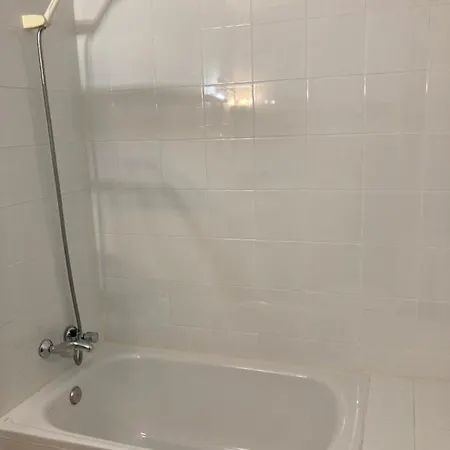 Landhuis La Escuela - *