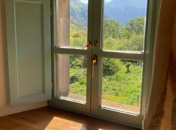 La Escuela - * Cicera