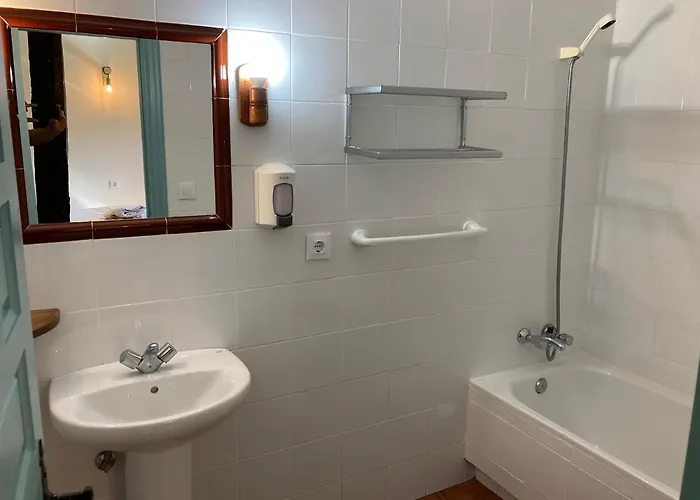 La Escuela - * Cicera