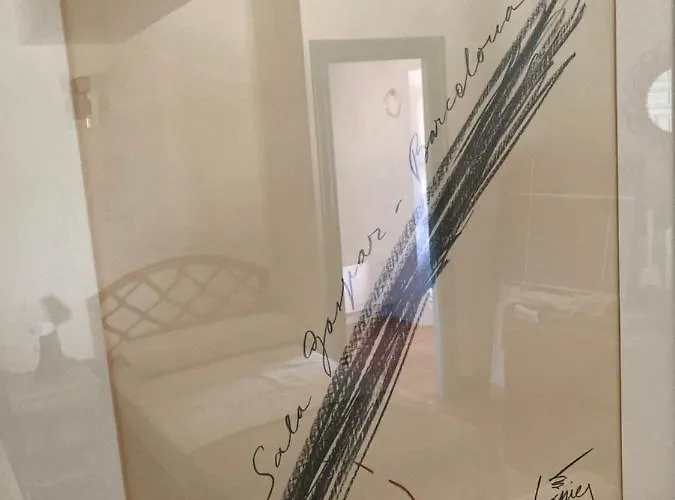 La Escuela - * Cicera